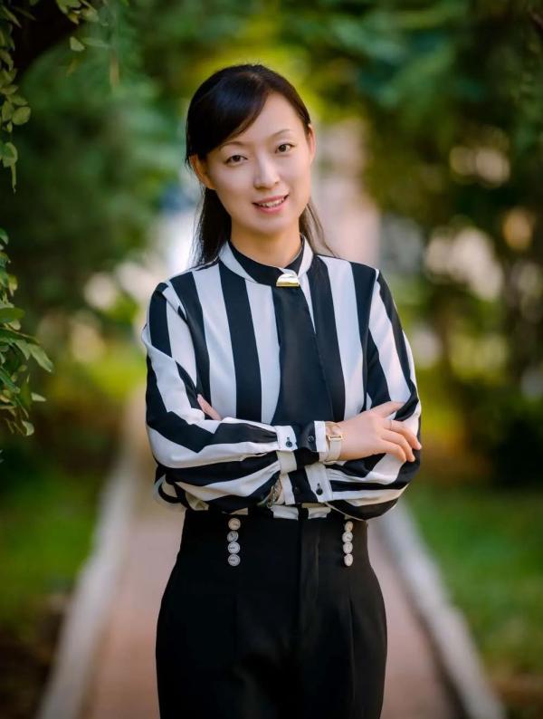 疫情后终于开学的心情句子，疫情第一天开学的心情说说（纸短情长！寄语潍坊学子……）