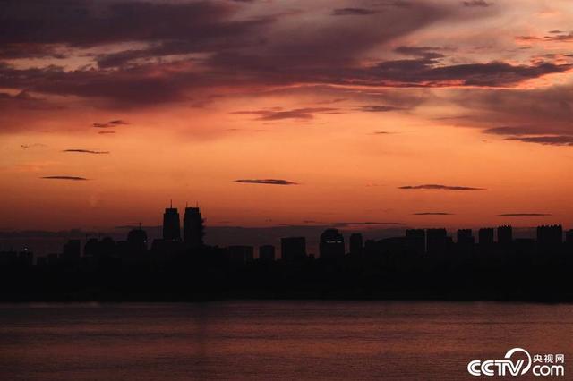 太阳岛在哪里，洛阳市宜阳县太阳岛在哪里（太阳岛诗意落日美如绝句）