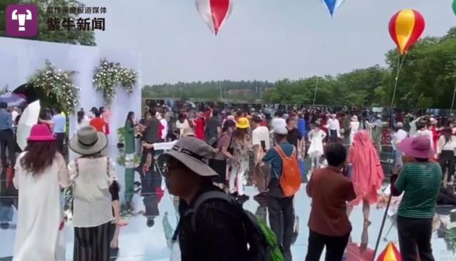 梦幻天空，梦幻天堂主题曲片尾曲（全国冒出30多个“天空之镜”网友图片）