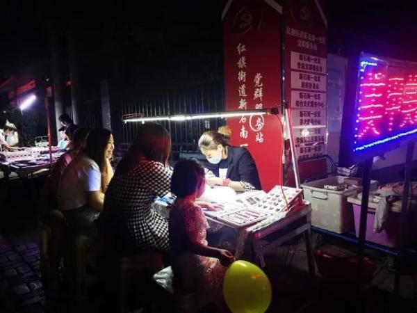 夜市小商品(小商品批发什么最挣钱)