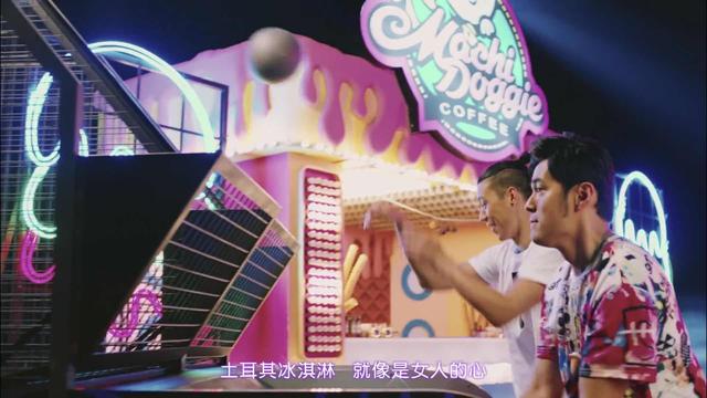 周杰伦歌词中的情话，周杰伦歌词中的情话串烧（周杰伦新歌听起来为什么如此耳熟）