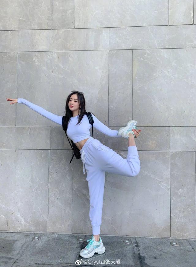 腰围54厘米算细腰吗，a4腰围一圈是多少cm（其实，腰真的不是越细越好看）