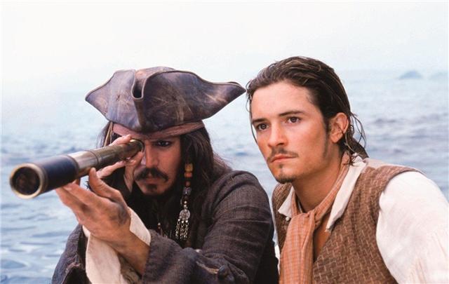 女版加勒比海盗，加勒比海盗女版（“小丑女”主演新《加勒比海盗》将打造全新故事）