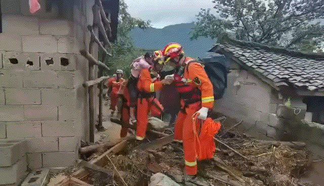 南方地区多省份遭遇洪涝灾害，我国多地遭遇大暴雨袭击……