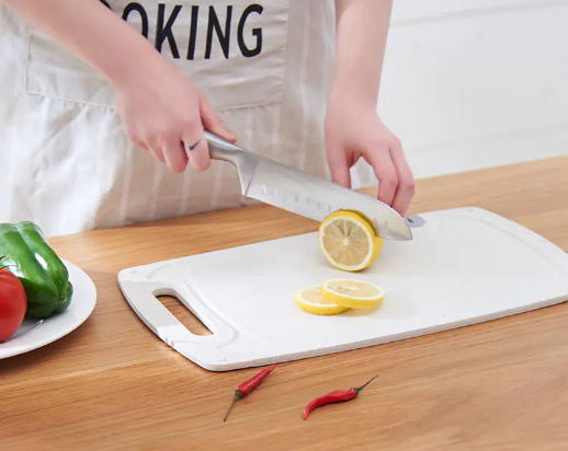 小麦秸秆是什么材质，小麦秸秆是什么材质有毒吗（还自带磨刀、磨蒜功能）