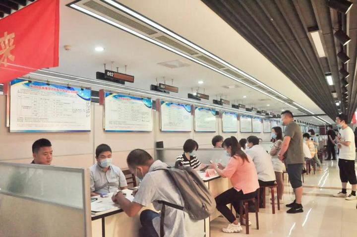 杭州余杭径山家电维修 朋友以我的名义买了车撞了人 他逃逸了 我成了替死鬼