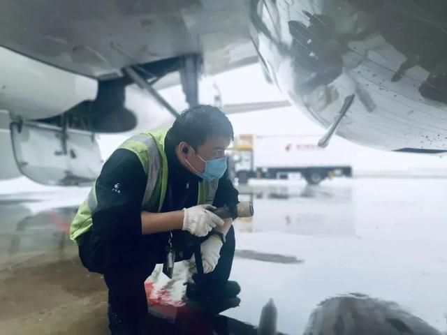 值机是什么意思，值机什么意思（乘机那些事儿）