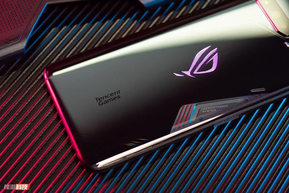 rog3详细参数（ROG游戏手机评测）