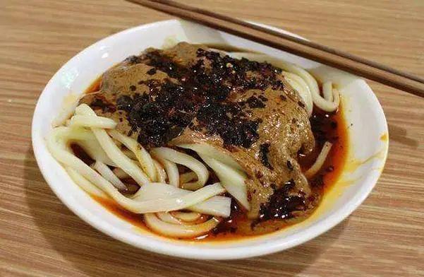 麻酱是什么味的，只会加水调是错的