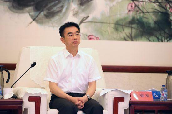 与子同袍什么意思，岂日五衣与子同袍什么意思（岂曰无衣，与子同袍）