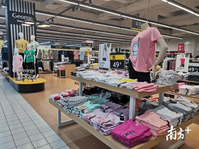 河源沃尔玛在哪里，河源沃尔玛在哪里下车（河源坚基沃尔玛投资千万升级改造门店）