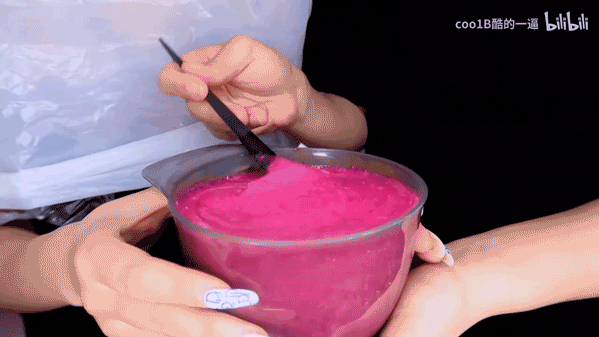 可以当染色剂的水果蔬菜，什么蔬菜或者水果可以染色（这年头火龙果、菠菜还能染发）