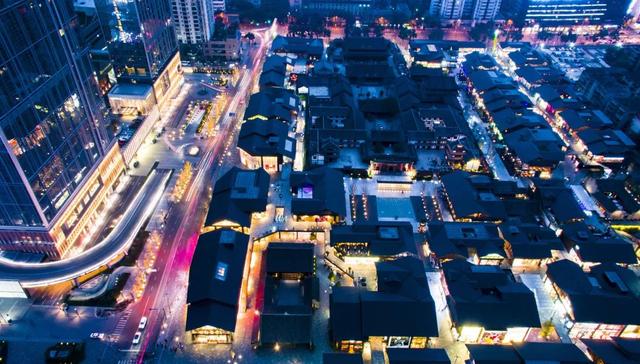 北京太古里和成都太古里关系，成都太古里和北京太古里区别（从北京到成都：太古里的双城记）