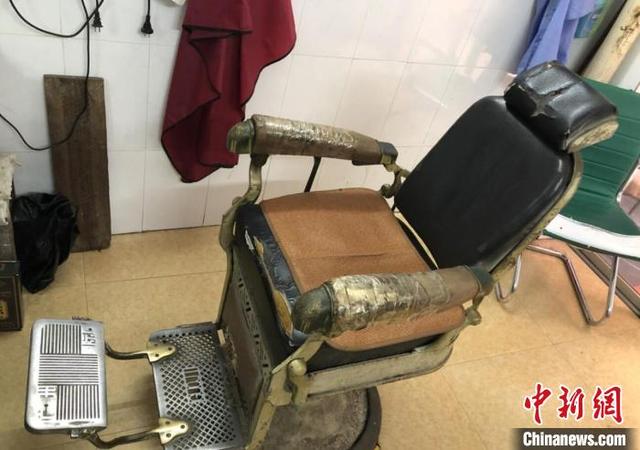 清一色图片，清一色（从清一色麻花辫、小平头到发型“百花齐放”）