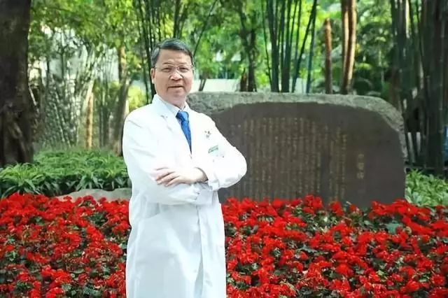 榴莲一天可以吃几瓣，榴莲对女人子宫好处（“一个榴莲三只鸡”）