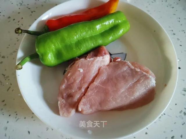 东北溜肉段的做法，东北溜肉段最正宗的做法（东北溜肉段：焦脆鲜香）