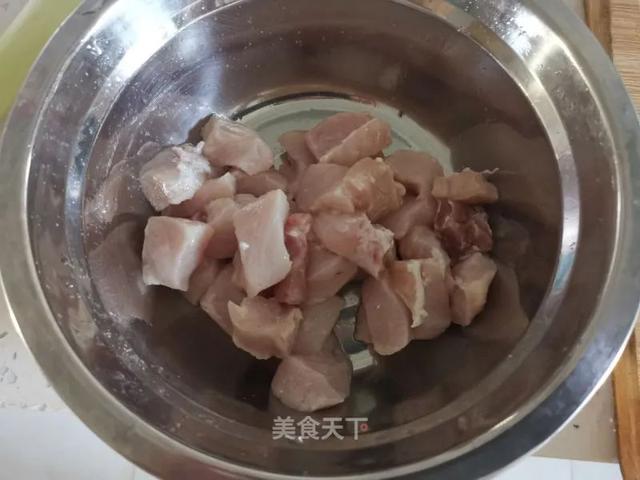 东北溜肉段的做法，东北溜肉段最正宗的做法（东北溜肉段：焦脆鲜香）
