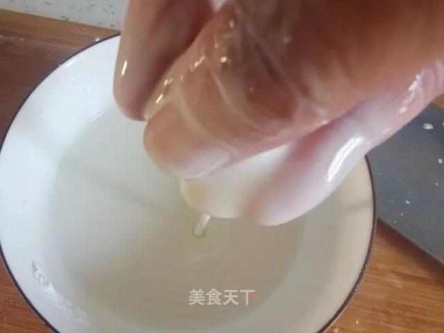 东北溜肉段的做法，东北溜肉段最正宗的做法（东北溜肉段：焦脆鲜香）