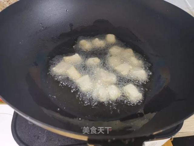 东北溜肉段的做法，东北溜肉段最正宗的做法（东北溜肉段：焦脆鲜香）