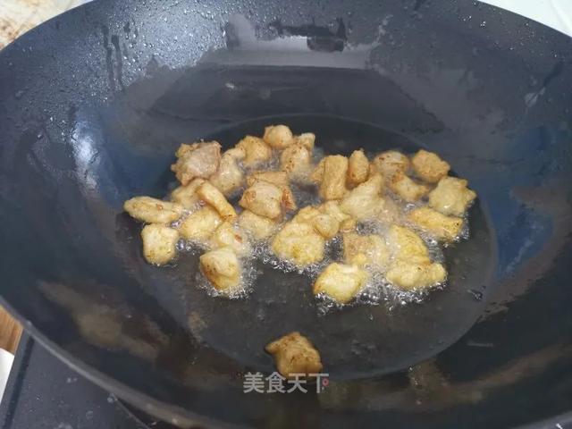 东北溜肉段的做法，东北溜肉段最正宗的做法（东北溜肉段：焦脆鲜香）