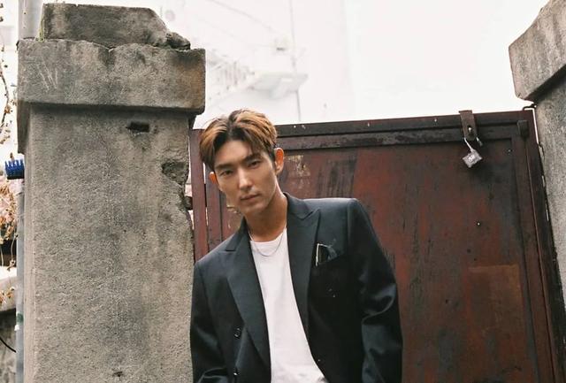 李准基综艺，调教教室丨你真的不考虑李准基这种狐狸犬系男吗