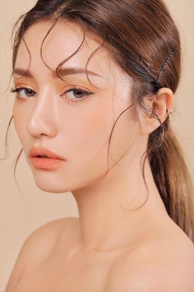 口红雨衣的工作原理是什么呢，什么是口红雨衣（你要的黑唇定妆在这呀）