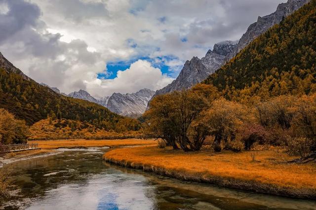 深邃是对你隐藏的爱意，深邃是对你隐藏的爱意嘛（这14处爱情见证地图片）