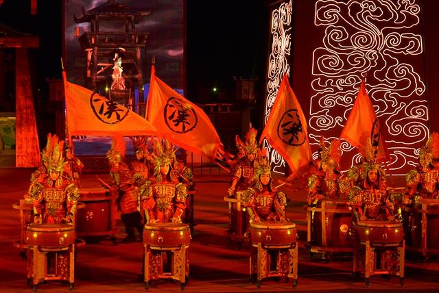 张国臂掖是什么意思，张国臂掖是成语吗（感受大汉王朝“张国臂掖）