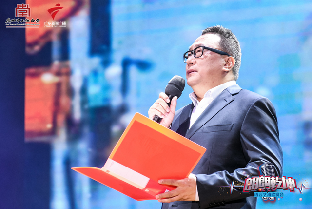 赤日对苍穹的出处，赤日对苍穹的前面是什么（赤日对苍穹——第三季“朗朗乾坤语言艺术欣赏会”温情上演）