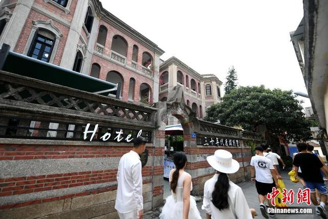 鼓浪屿在哪里个城市，鼓浪屿在哪里个城市哪个区（“音乐之岛”又闻琴响“世界遗产”重拾非遗）