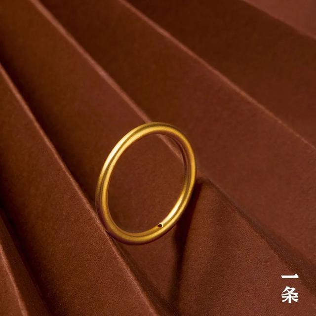 戒指58mm是什么码，戒指56mm是什么码（宫里的“古法”足金手镯）