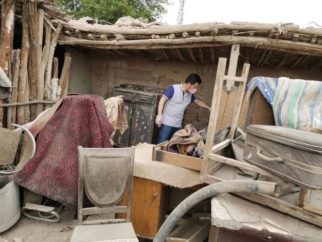 床板断了怎么修补，出租屋床板断了怎么办（杭州警方找到一张碎掉的木床）