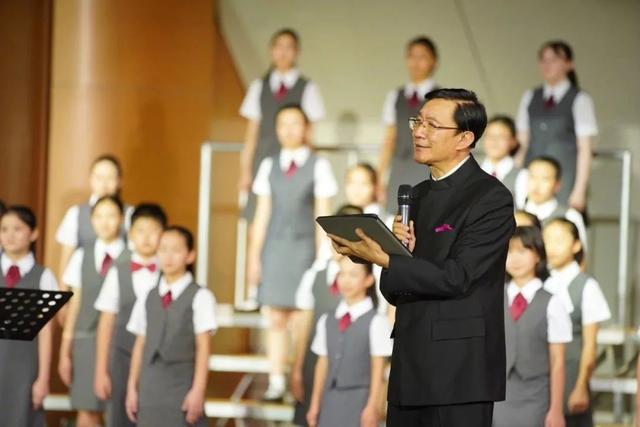 歌唱二小放牛郎歌曲，歌唱二小放牛郎原唱（，《歌唱二小放牛郎》）