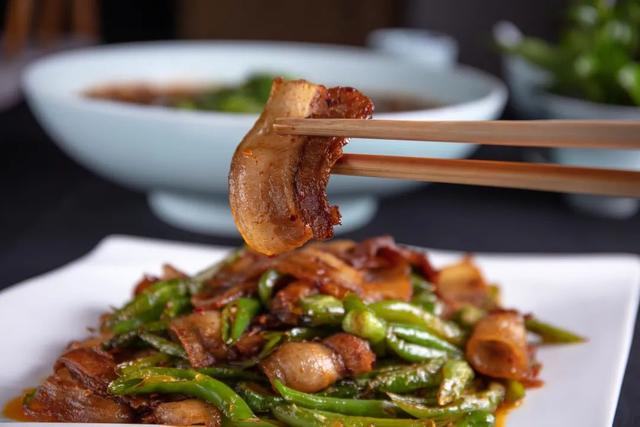 回锅肉的做法大全，好吃，好久不见，回锅肉（正宗小炒肉的做法）