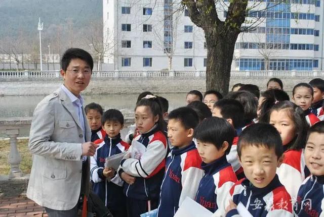 孙浩的个人资料，孙浩的个人资料图片（孙浩：乡村教育的守望者）