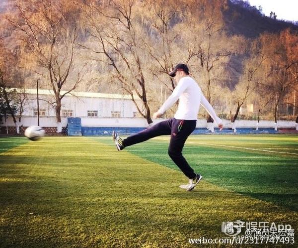 箫剑的扮演者是谁，箫剑的扮演者朱宏嘉（还记得《还珠格格》里的箫剑吗）