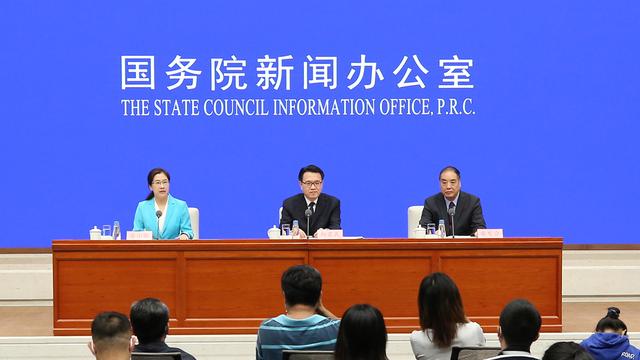 雾霾的形成原因，雾霾形成的主要原因是什么（为何九成重污染天气集中秋冬季）
