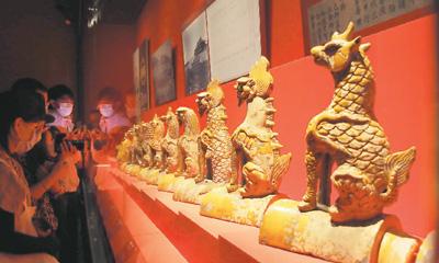 世界上现存的规模最大保存最为完整的皇宫是，世界上现存最大最完整的宫殿是（一个展看遍紫禁城六百年）