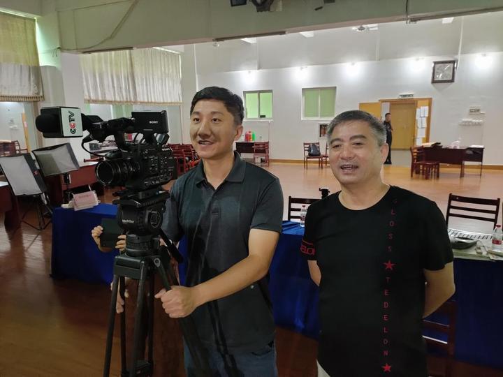 楼建军说,我们采用的是写意手法来再现.