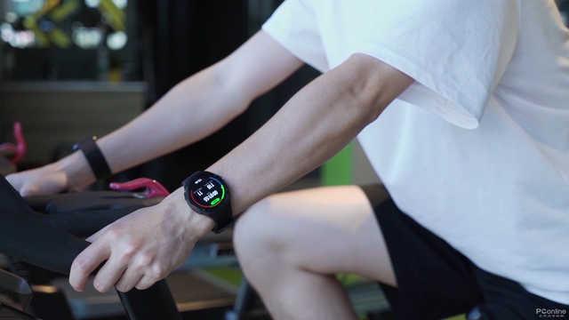 苹果手表长期不充电开不了机，苹果手表Apple（华为表对决苹果表，谁是未来）