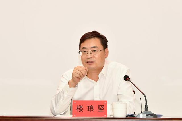 光彩夺目的什么，旗帜鲜明理直气壮支持横店高质量发展打造“重要窗口”建设中光彩夺目的“明珠”