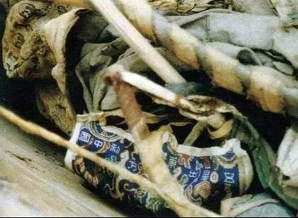 乐此什么什么四字成语，乐此开头的成语（“五星出东方利中国”彩锦揭秘）