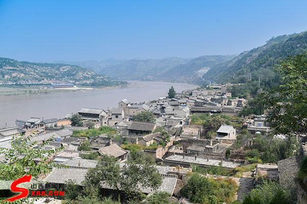 碛口古镇的历史文化，碛口古镇：九曲黄河第一镇