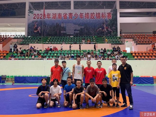 苏微微.网名，苏微微.微信昵称（全省青少年摔跤锦标赛）