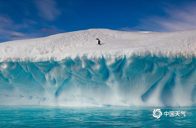 鬼斧神工造句，鬼斧神工造句景色（大自然的鬼斧神工令人叹为观止）