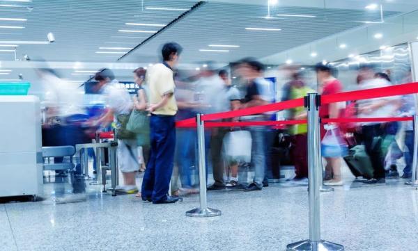 高铁能带500ml爽肤水吗，高铁能带多少毫升的化妆品水乳（大闸蟹、白酒能带上高铁吗）