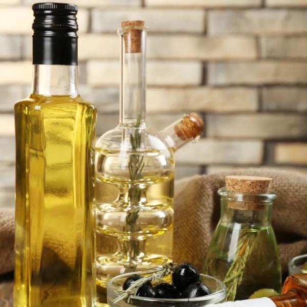 高铁能带500ml爽肤水吗，高铁能带多少毫升的化妆品水乳（大闸蟹、白酒能带上高铁吗）