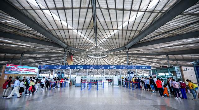 k1092次列车，k1092次列车最新时刻表（11日起铁路上海站运行新图）