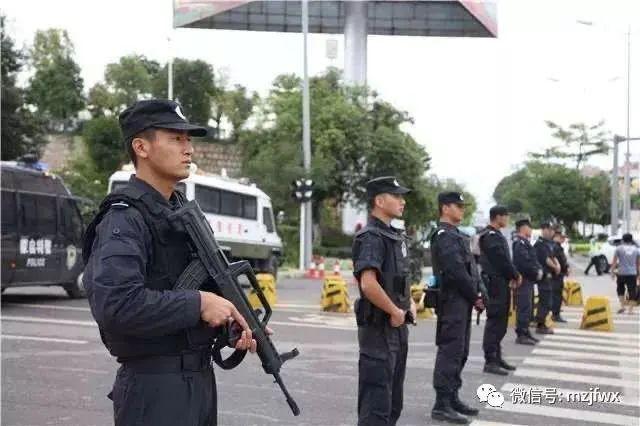 警察蜀黍怎么读，警察为什么叫蜀黍（你知道他是哪种蜀黍吗）