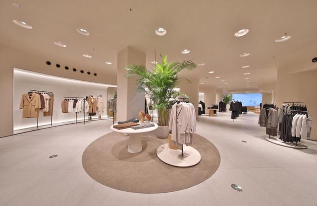 王府井在哪个区，洛阳王府井百货在哪个区（Zara在王府井开了亚洲最大门店）